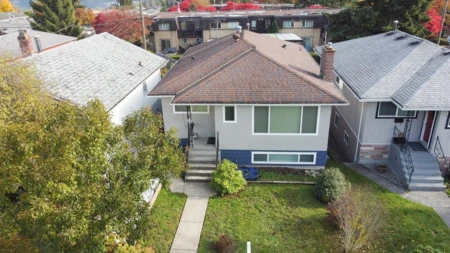 Aerial View of 56 Warwick Avenue, Burnaby, BC