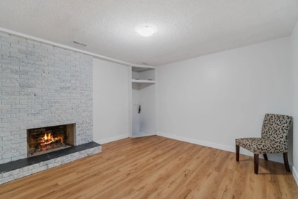 Garage Interior Photo of 1431 Elinor Crescent, Port Coquitlam, BC