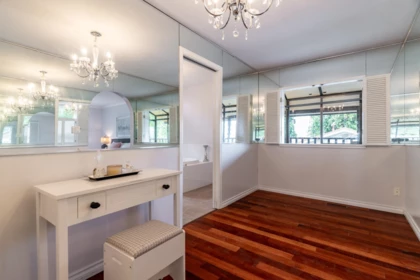 Guest Bathroom Photo of 8649 Sunbury Place, Delta, BC