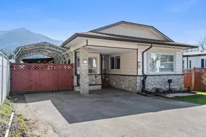 32 46511 Chilliwack Lake Road, Sardis - Chwk River Valley, BC, Sardis - Chwk River Valley — Manufactured On Land for sale