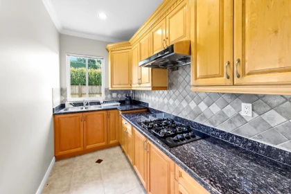 9140 Pinewell Crescent, Richmond, BC, Richmond — Single Family Residence for sale