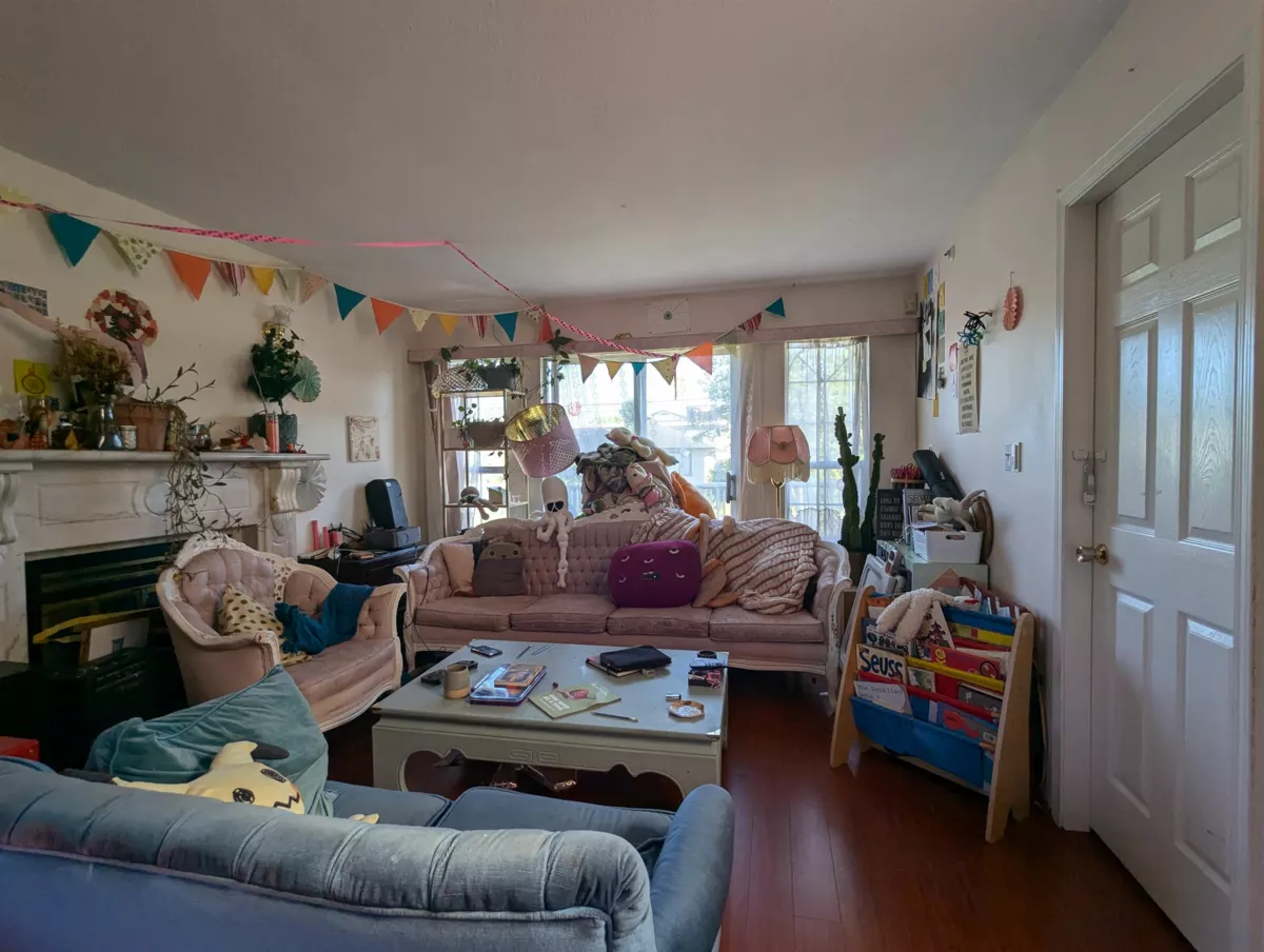 Dining Area Photo of 3061 Parker Street, Vancouver, BC