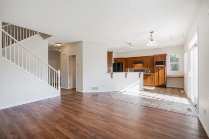 Breakfast Nook Photo of 36016 Shadbolt Avenue, Abbotsford, BC