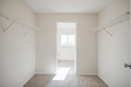 Hallway Photo of 36016 Shadbolt Avenue, Abbotsford, BC