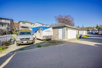 Outdoor Kitchen Photo of 36016 Shadbolt Avenue, Abbotsford, BC