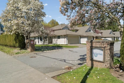 112 16031 82 Avenue, Surrey, BC, Surrey — Townhouse for sale