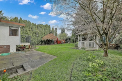 Garden / Landscaping Photo of 12969 Old Yale Road, Surrey, BC