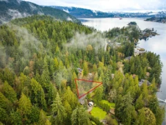 5250 Coombe Lane, Port Moody, BC