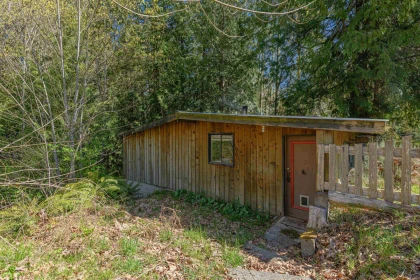 Breakfast Nook Photo of 1671 Fulford-Ganges Road, Salt Spring Island, BC