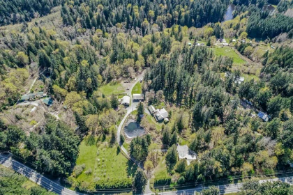 Office / Den Photo of 1671 Fulford-Ganges Road, Salt Spring Island, BC