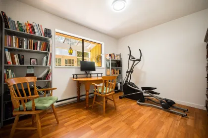 Basement Recreation Room Photo of 1540 Tunstall Boulevard, Bowen Island, BC