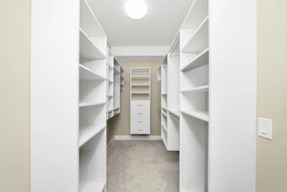 Laundry Room Photo of 301 45746 Keith Wilson Road, Chilliwack, BC