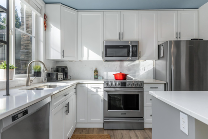 Breakfast Nook Photo of 105 33338 Mayfair Avenue, Abbotsford, BC