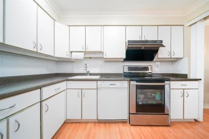Kitchen Photo of 63 9240 Glenacres Drive, Richmond, BC
