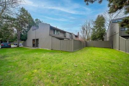 Office / Den Photo of 63 9240 Glenacres Drive, Richmond, BC