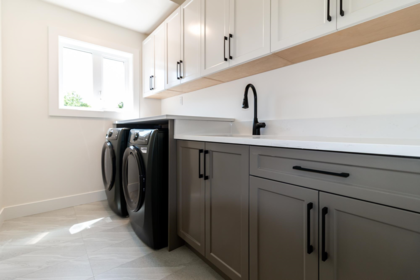 Kitchen Island Photo of 1108 Magee Street, Squamish, BC