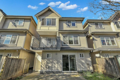 Swimming Pool Photo of 17 6971 122 Street, Surrey, BC