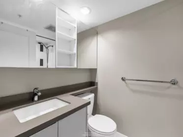 Hallway Photo of 219 8480 Granville Avenue, Richmond, BC