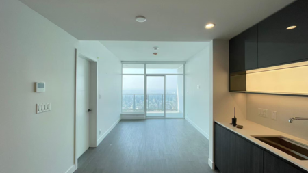 2505 6511 Sussex Avenue, Burnaby, BC, Burnaby — Apartment/Condo for sale