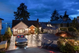 3298 Radcliffe Avenue, West Vancouver, BC