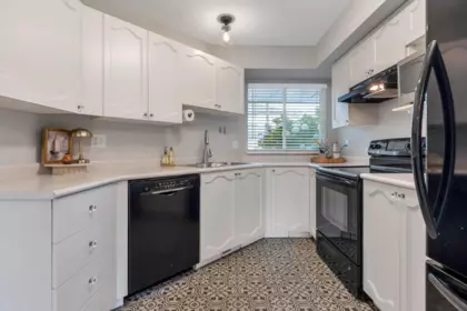 Breakfast Nook Photo of 6 12268 189a Street, Pitt Meadows, BC