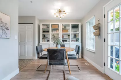 Kitchen Island Photo of 6 12268 189a Street, Pitt Meadows, BC