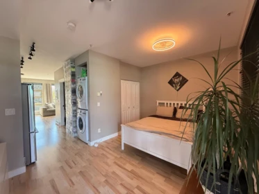 Kitchen Photo of 206 5604 Inlet Avenue, Sechelt, BC