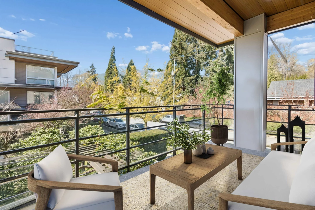 Dining Area Photo of 107 715 W 15th Street, North Vancouver, BC