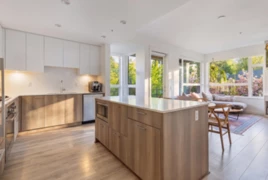 107 715 W 15th Street, North Vancouver, BC