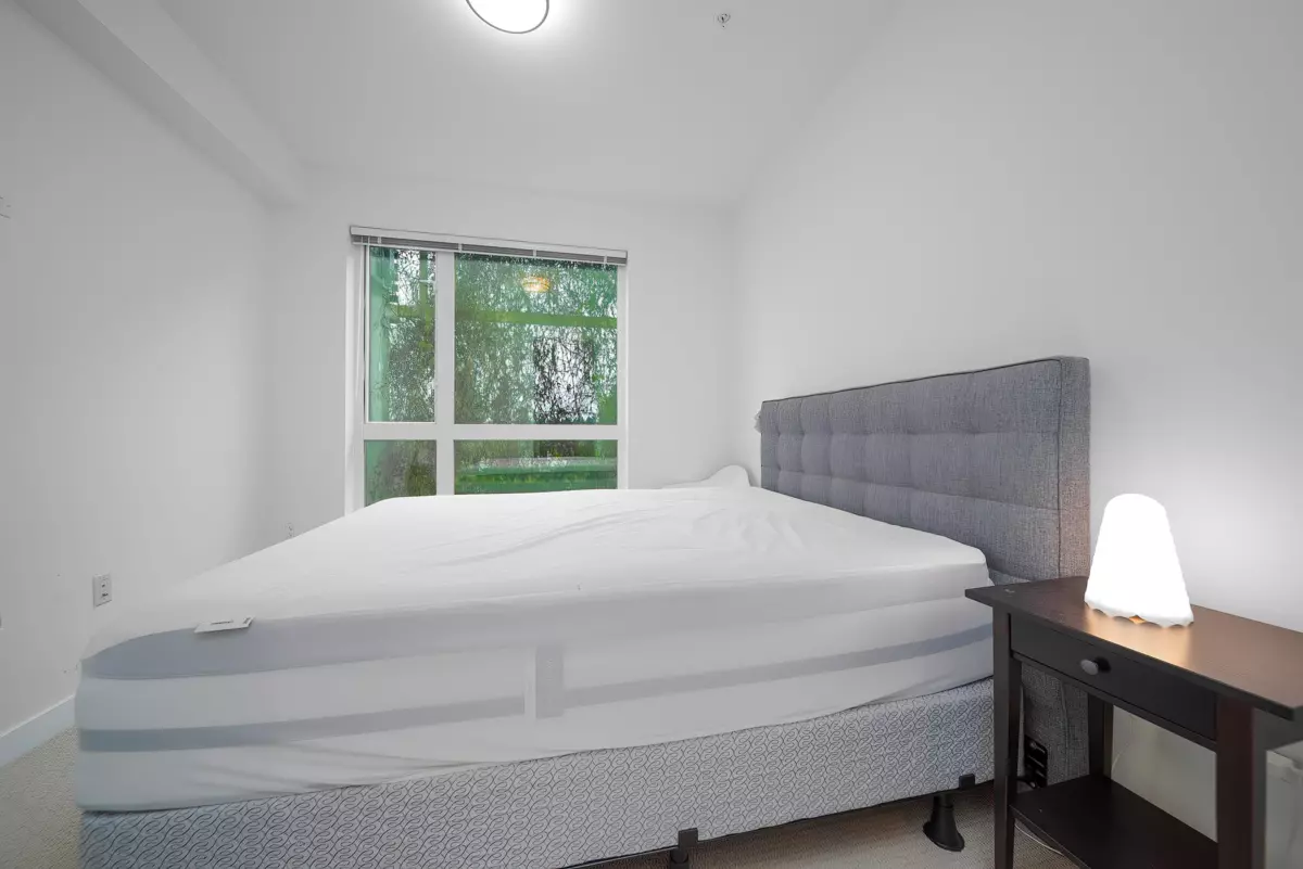 Family Room Photo of 505 6677 Cambie Street, Vancouver, BC
