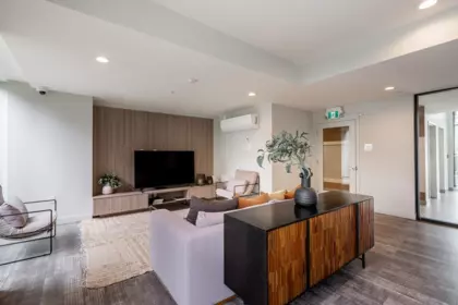 Hallway Photo of 611 750 Dogwood Street, Coquitlam, BC