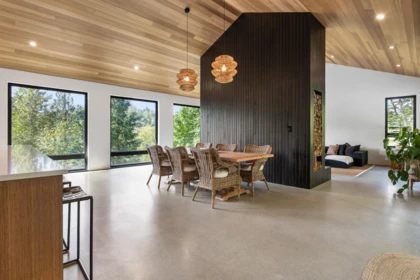 Breakfast Nook Photo of 48811 Elk View Road, Chilliwack, BC
