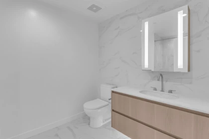 Primary Bathroom Photo of 1006 6833 Pearson Way, Richmond, BC