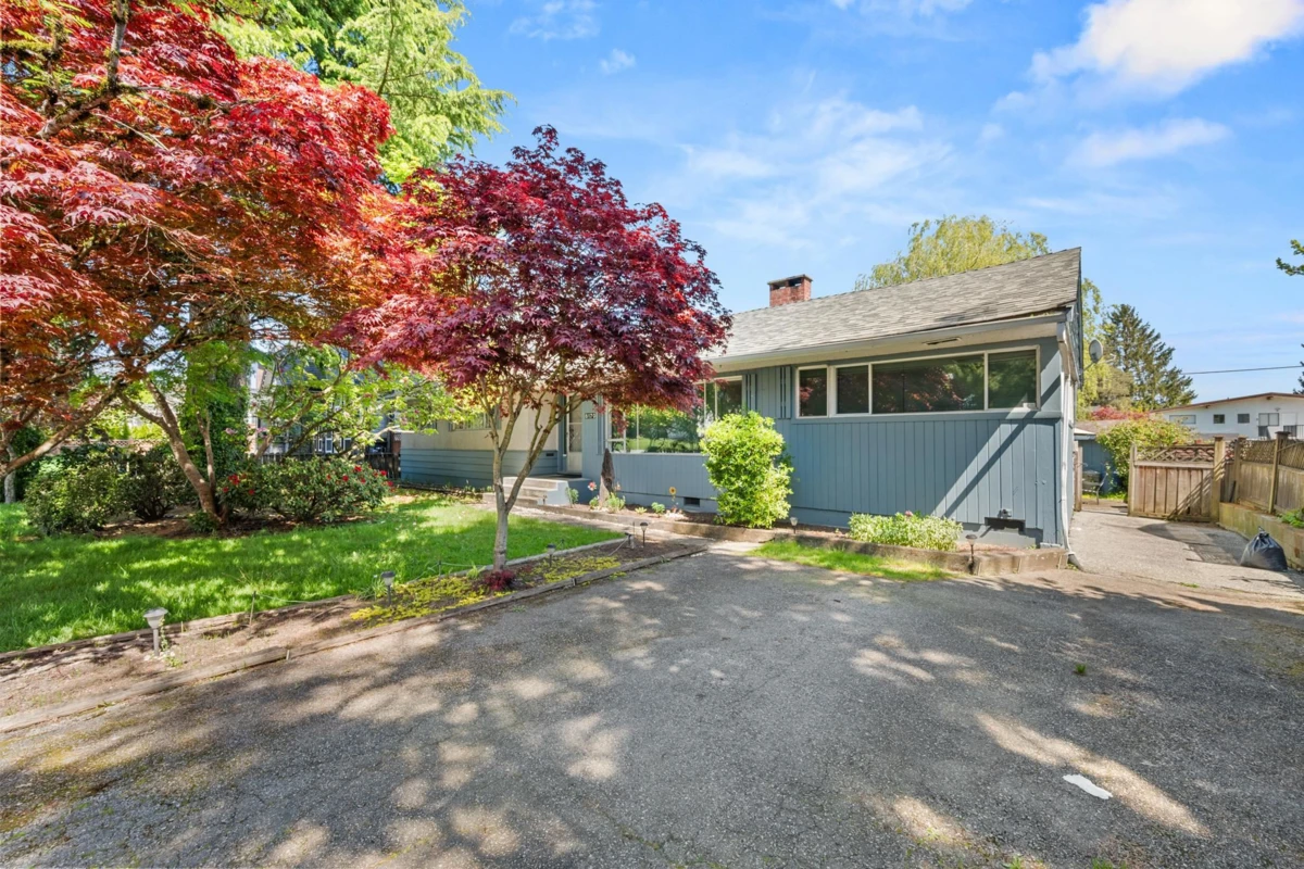 Family Room Photo of 6170 175a Street, Surrey, BC