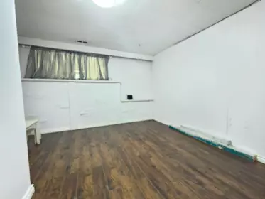 Basement Recreation Room Photo of 435 E Osborne Road, North Vancouver, BC
