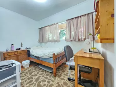Bedroom 3 Photo of 435 E Osborne Road, North Vancouver, BC