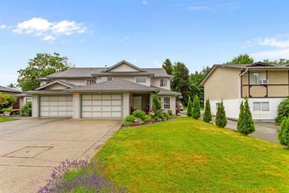 Outdoor Patio Photo of 22890 Purdey Avenue, Maple Ridge, BC