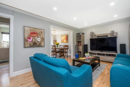 15428 Madrona Drive, Surrey, BC, Surrey — Single Family Residence for sale