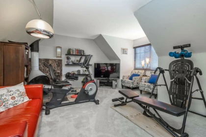 Hallway Photo of 15428 Madrona Drive, Surrey, BC