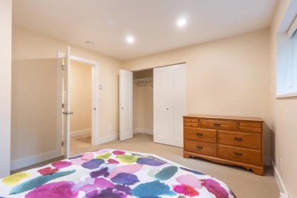 Hallway Photo of 914 Gower Point Road, Gibsons, BC