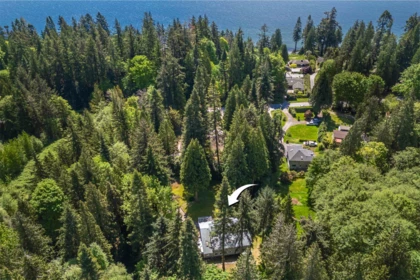 Street View Photo of 914 Gower Point Road, Gibsons, BC