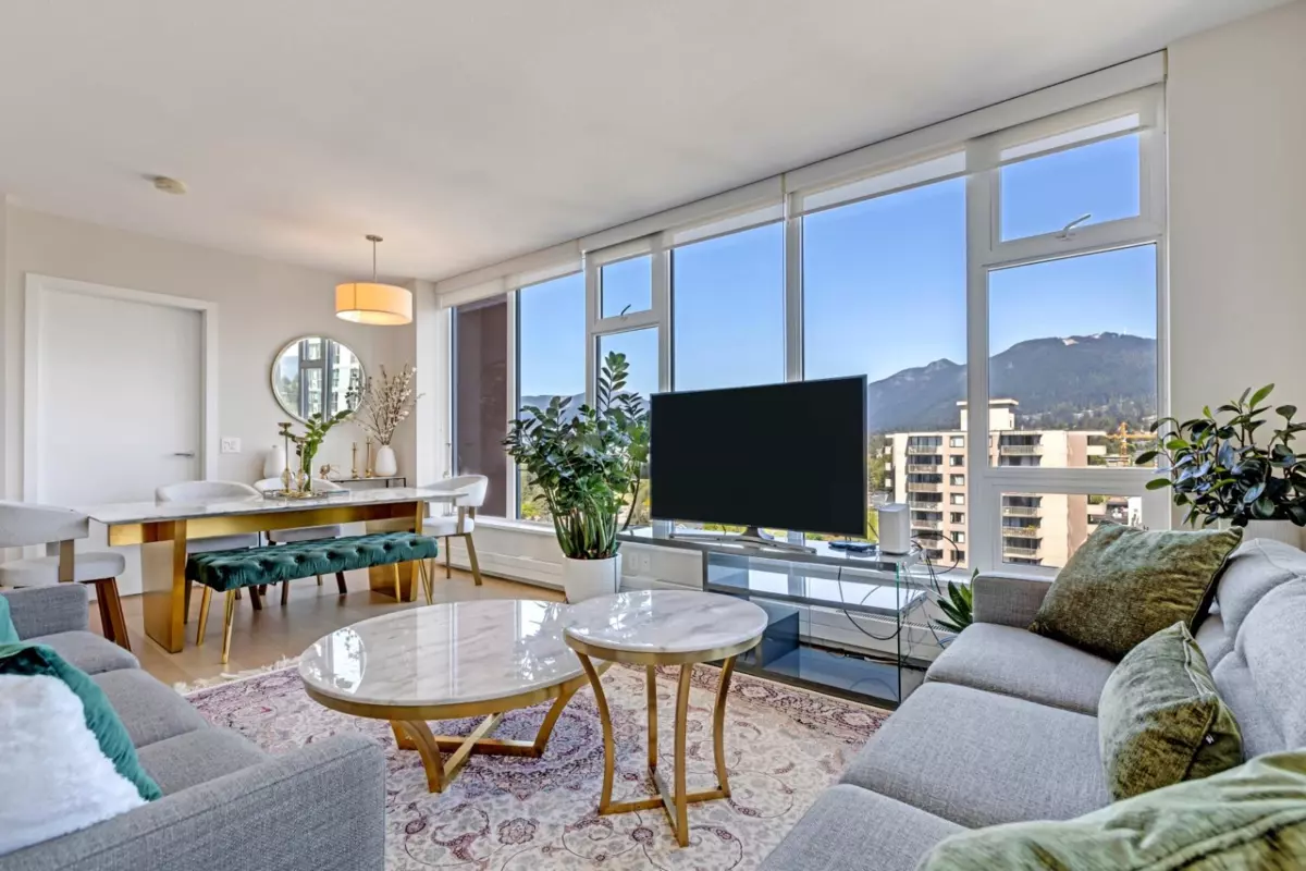 Family Room Photo of 1401 150 W 15th Street, North Vancouver, BC