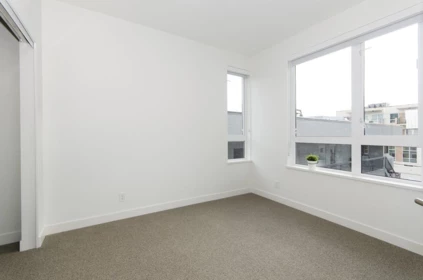 Primary Bedroom Photo of 315 711 W 14th Street, North Vancouver, BC