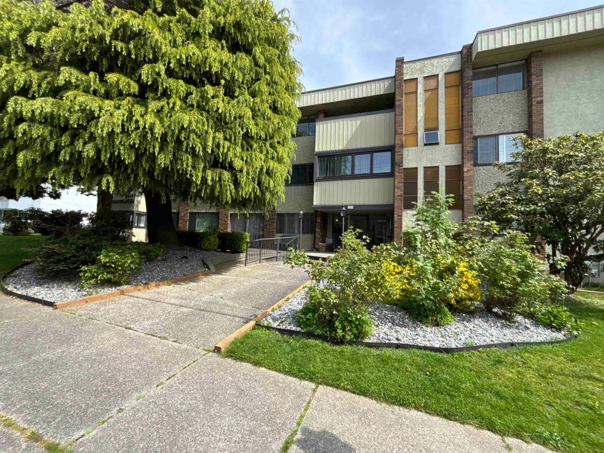 Exterior Rear Photo of 201 1320 Fir Street, White Rock, BC