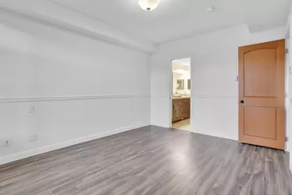 Laundry Room Photo of 108 32445 Simon Avenue, Abbotsford, BC