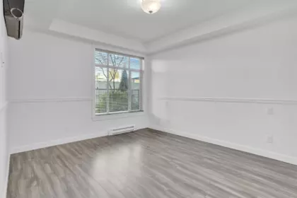 Powder Room Photo of 108 32445 Simon Avenue, Abbotsford, BC