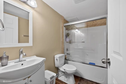 Laundry Room Photo of 135 3160 Townline Road, Abbotsford, BC