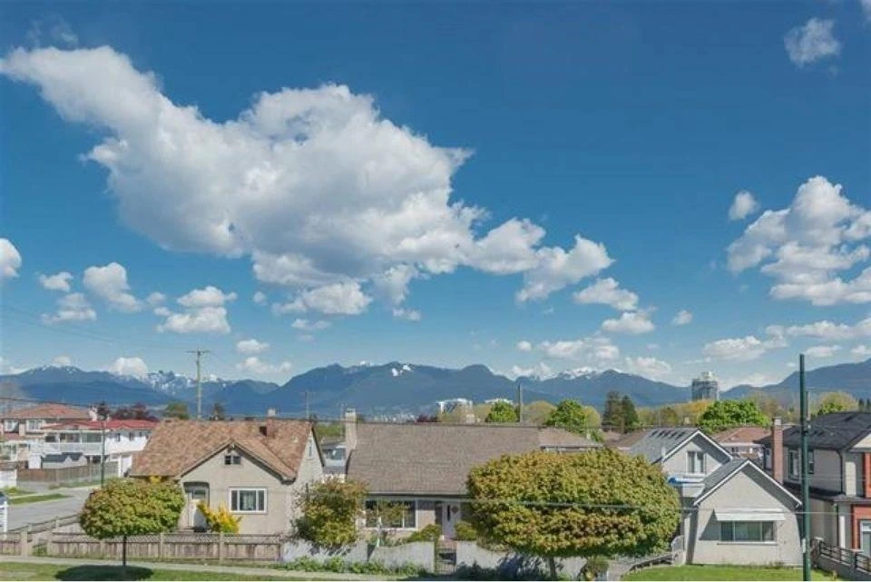 Exterior Rear Photo of 2208 E 41st Avenue, Vancouver, BC