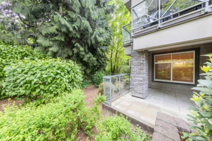 Outdoor Patio Photo of 107 33338 E Bourquin Crescent, Abbotsford, BC