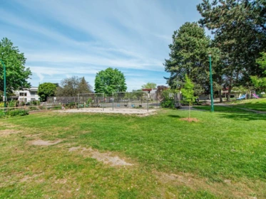 Garden / Landscaping Photo of 304 391 E 7th Avenue, Vancouver, BC
